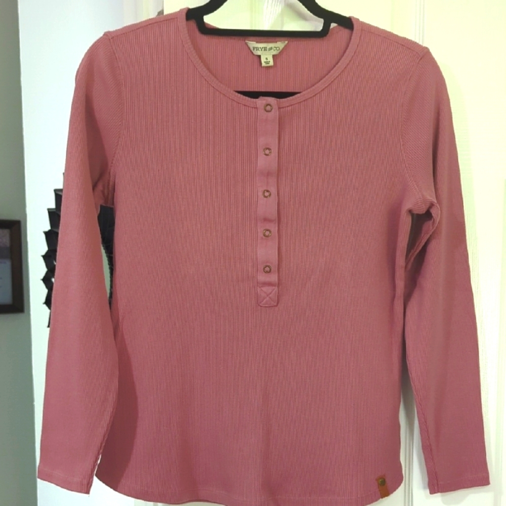Pink Long Sleeve Henley Small Top Frye & Co